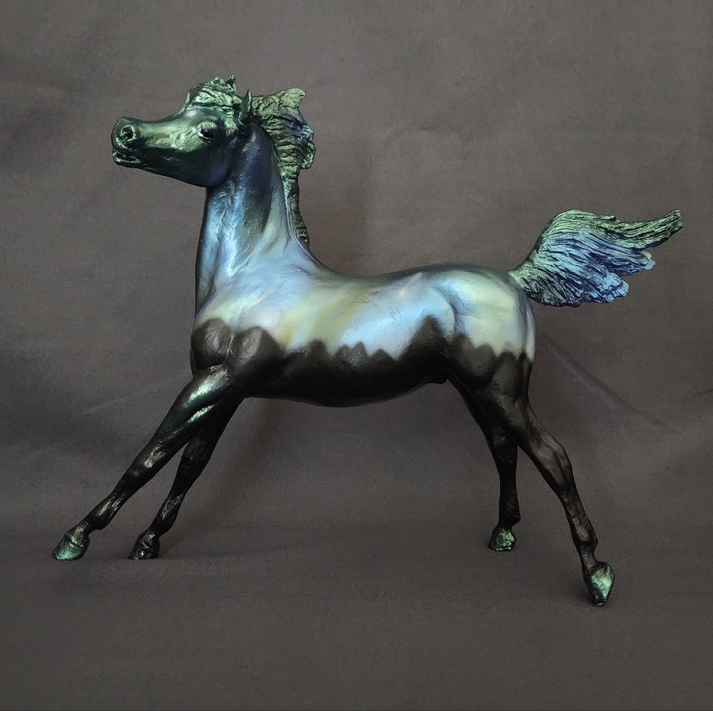 Breyer Traditional Decorator Northern Lights